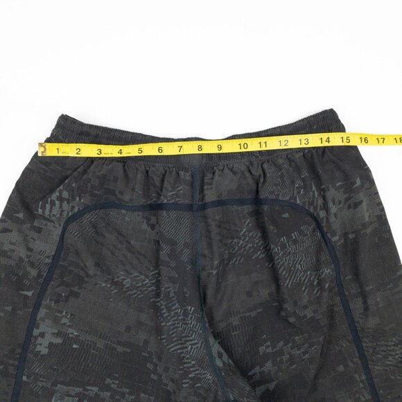 Lululemon Pace Breaker Shorts Men's Large Gray Geometric 9" Inseam Athletic Gym - Picture 9 of 10